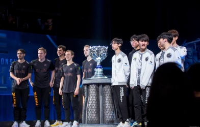 Chung kết CKTG 2018 | Invictus Gaming vs Fnatic: Liệu nhà vua có quay trở lại ?